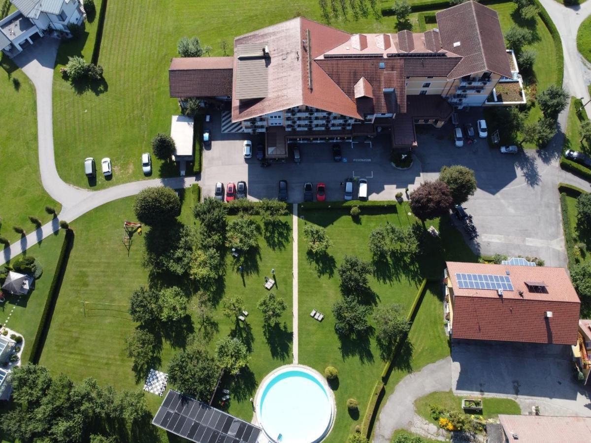 Hotel Pachernighof Velden am Woerthersee Ngoại thất bức ảnh