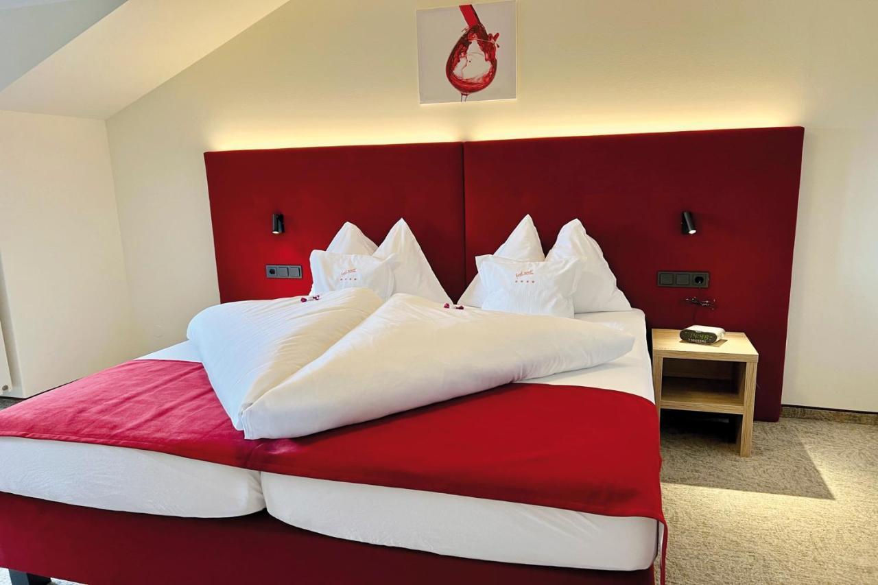 Hotel Pachernighof Velden am Woerthersee Ngoại thất bức ảnh