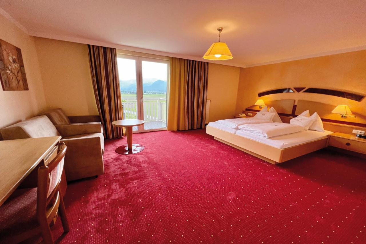 Hotel Pachernighof Velden am Woerthersee Ngoại thất bức ảnh
