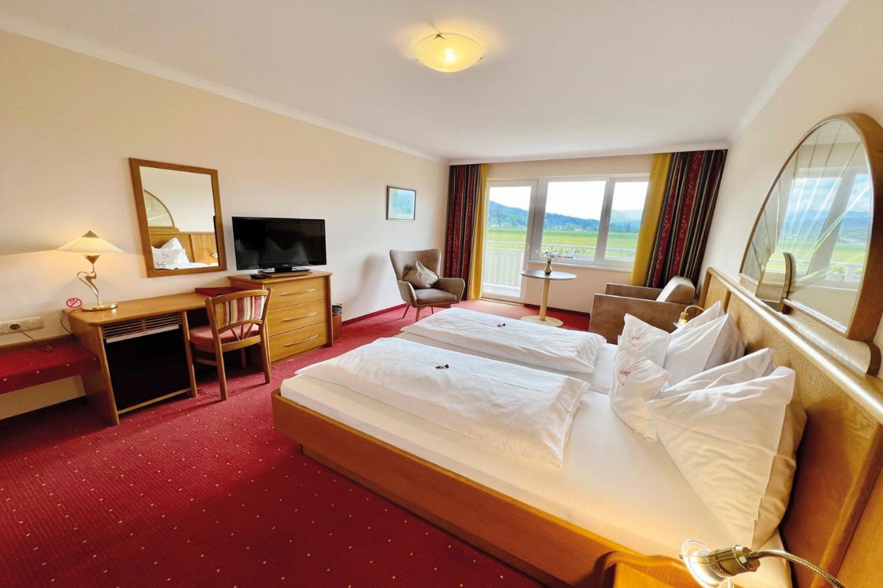 Hotel Pachernighof Velden am Woerthersee Ngoại thất bức ảnh