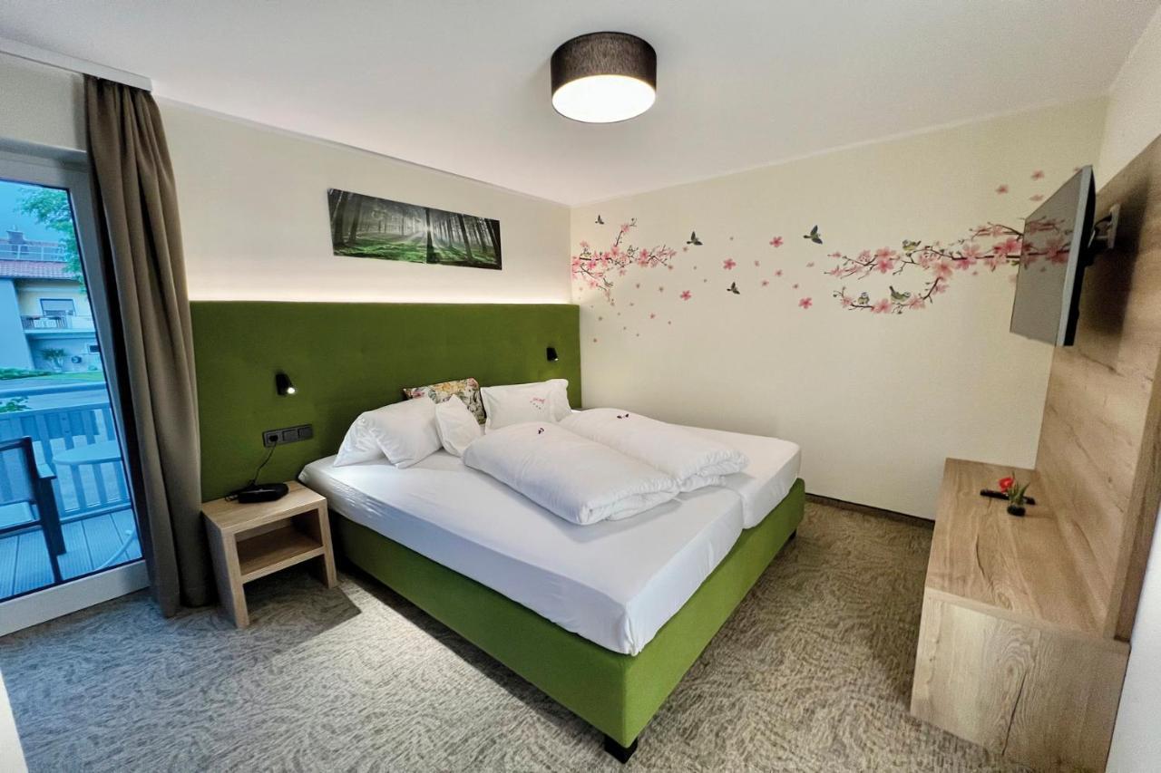 Hotel Pachernighof Velden am Woerthersee Ngoại thất bức ảnh
